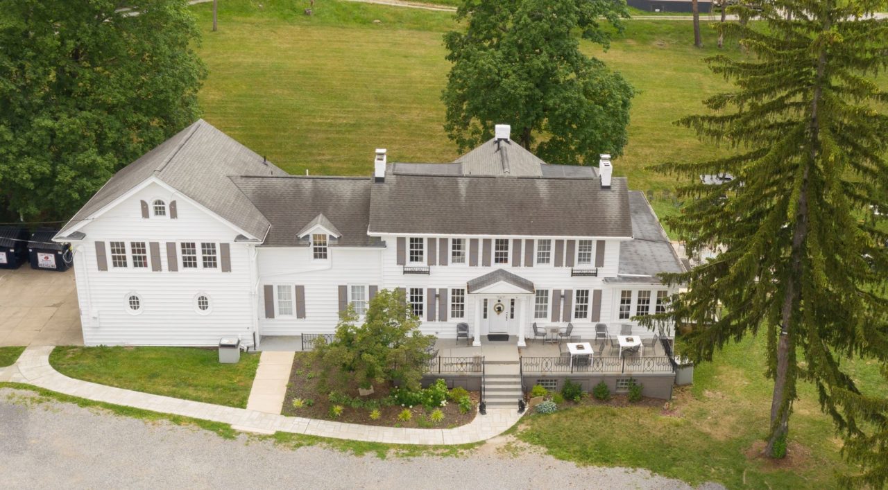 Home Black Dog Wine Company